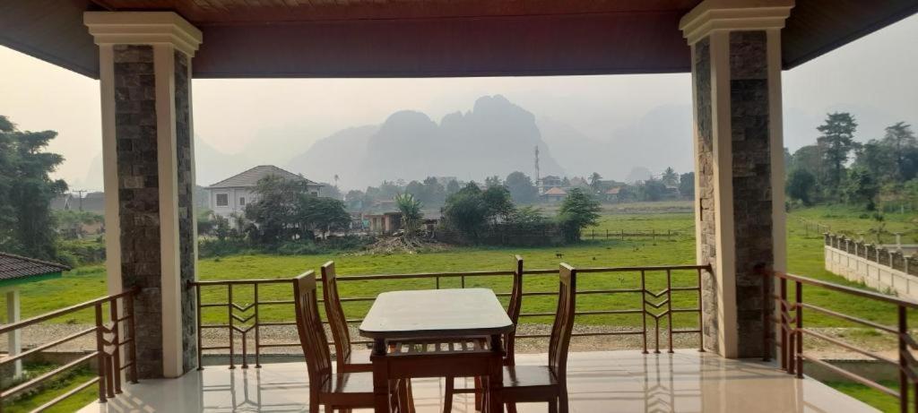 Vang Vieng Garden Resort ภายนอก รูปภาพ